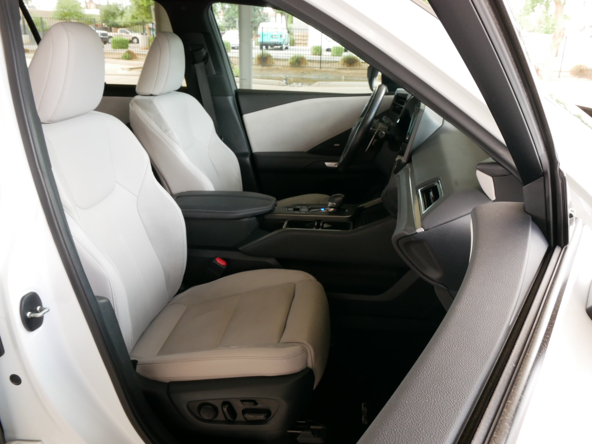 Used 2024 Lexus TX 350 AWD w/ Technology Package image 8