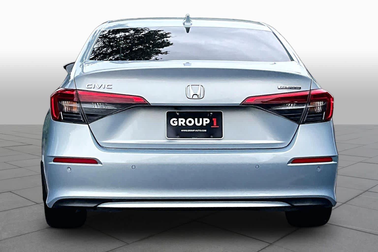 Used 2022 Honda Civic Touring image 5