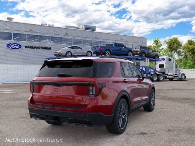 New 2026 Ford Explorer ST-Line w/ ST-Line Street Pack AWD/4WD image 8