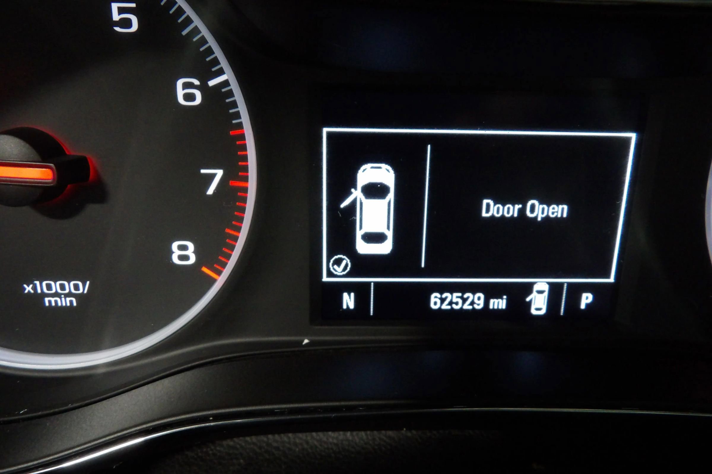 Used 2019 Chevrolet Cruze LS image 15