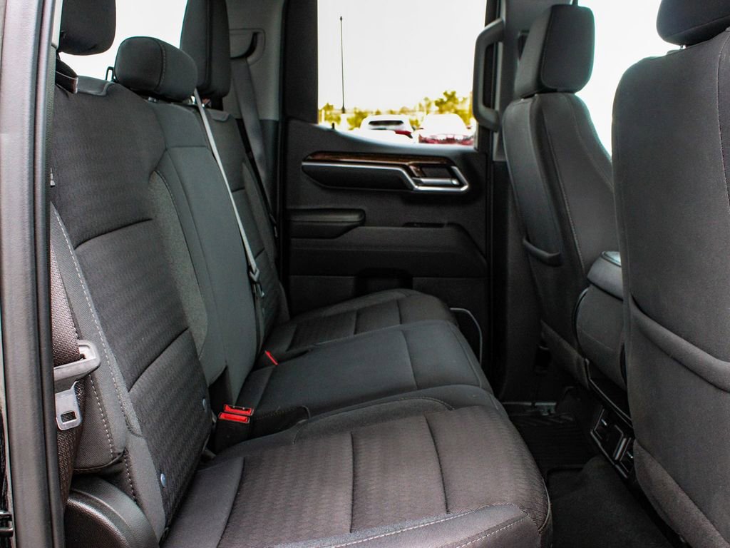 Used 2023 GMC Sierra 1500 Elevation image 35