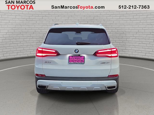 Used 2021 BMW X5 xDrive40i w/ Premium Package image 6