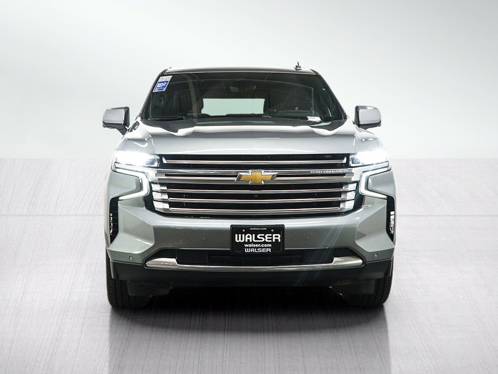 Used 2023 Chevrolet Tahoe High Country w/ Premium Package 2 AWD/4WD image 8