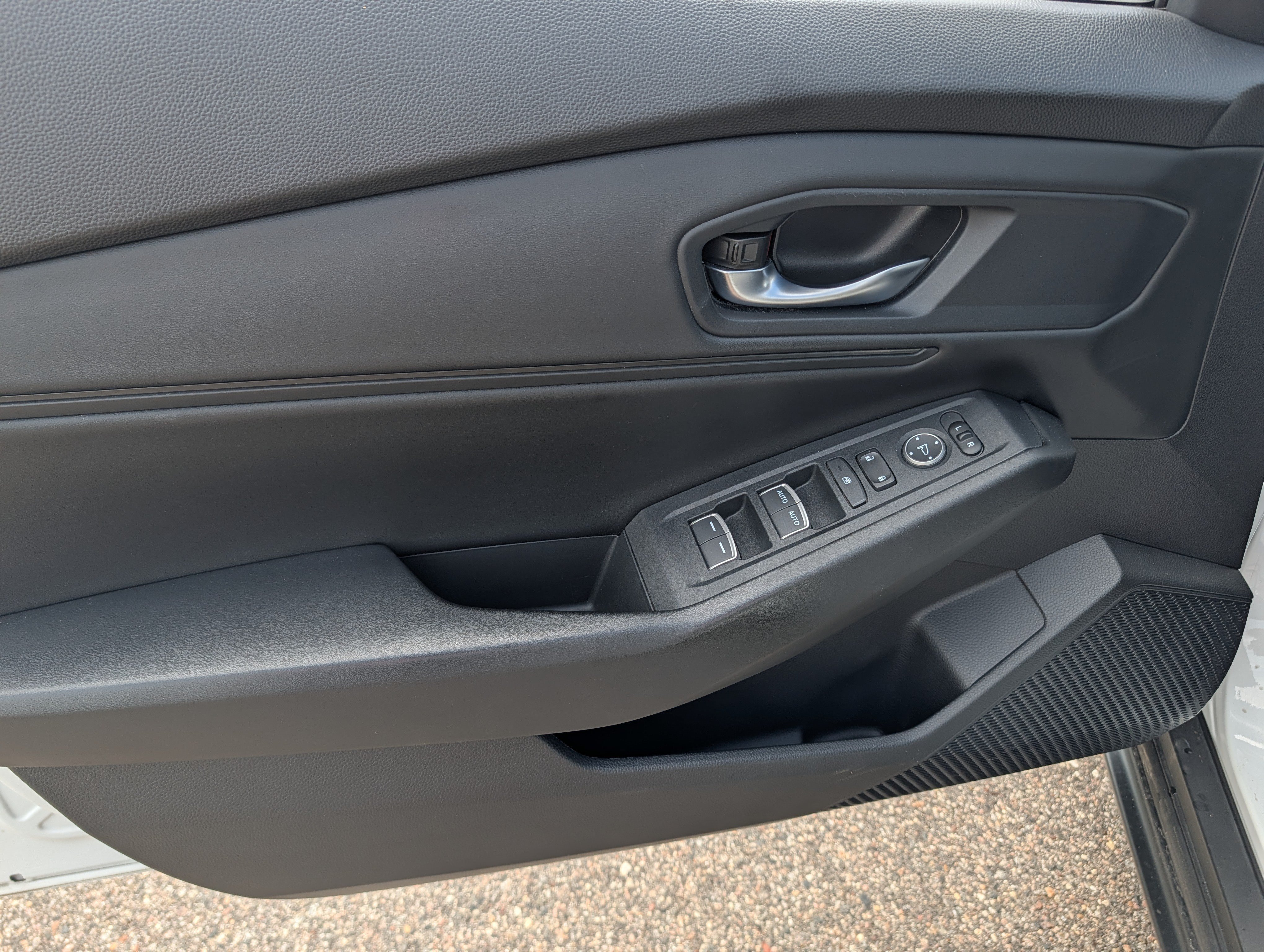Used 2024 Honda Accord EX image 22