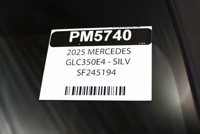 Used 2025 Mercedes-Benz GLC 350e 4MATIC w/ AMG Line image 30
