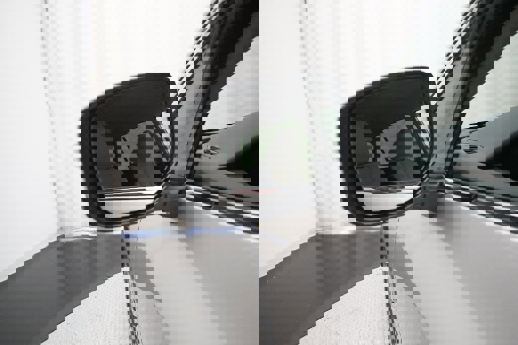 Used 2020 Subaru Outback Premium image 26