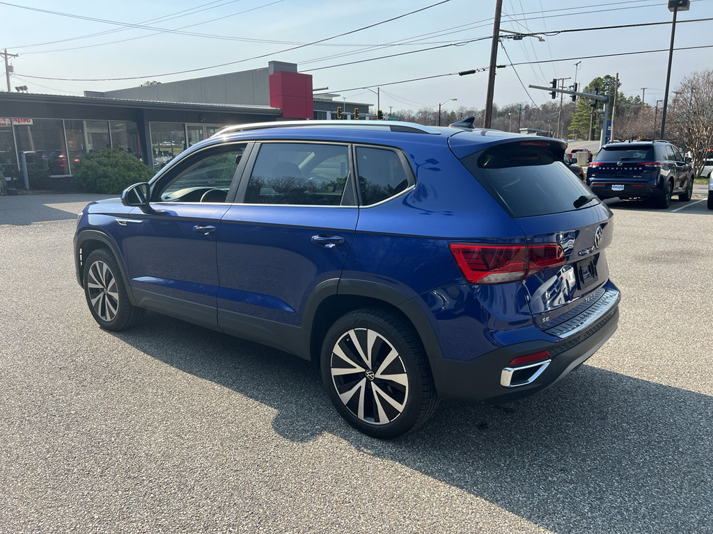 Used 2022 Volkswagen Taos SE image 7