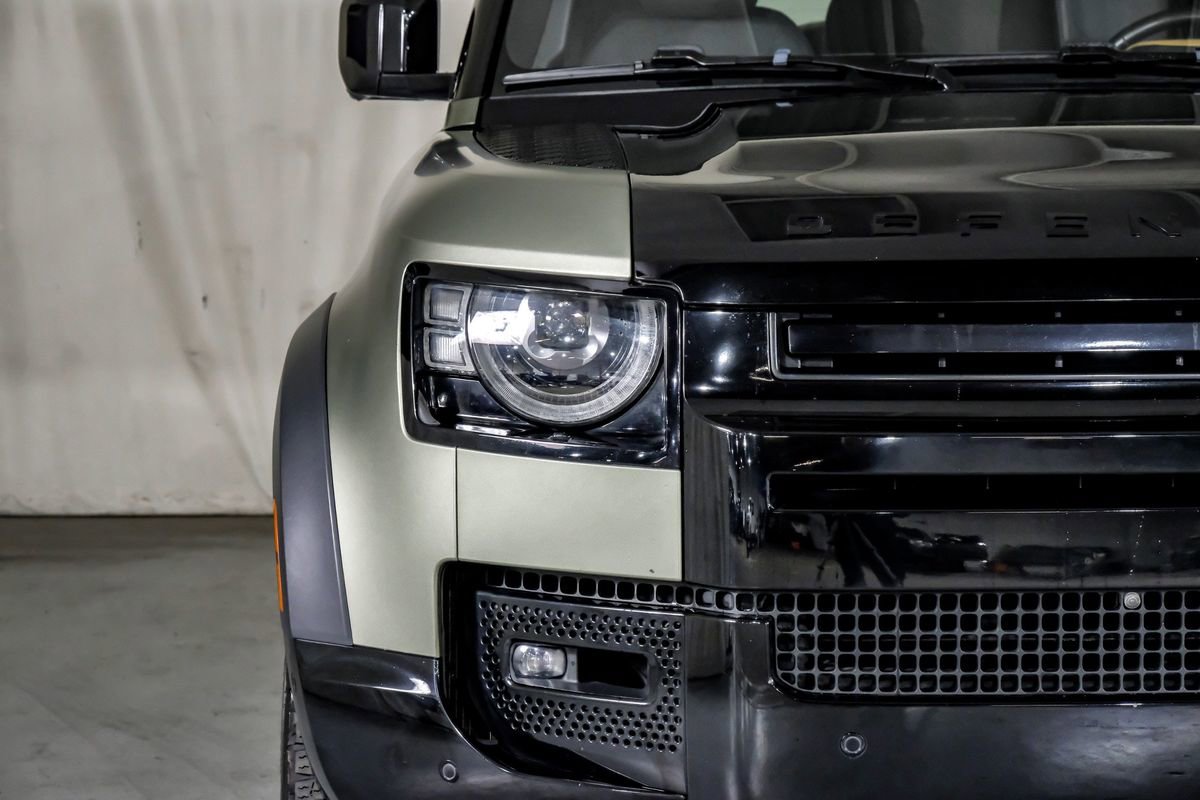 Used 2023 Land Rover Defender 110 X image 39