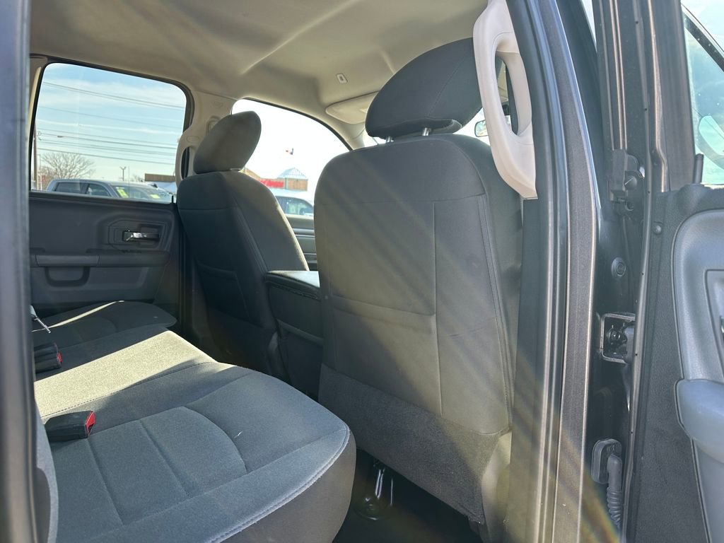 Used 2024 RAM 1500 Classic SLT image 12