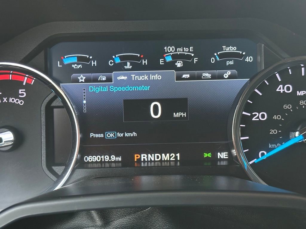 Used 2017 Ford F350 Lariat w/ Lariat Ultimate Package AWD/4WD image 23