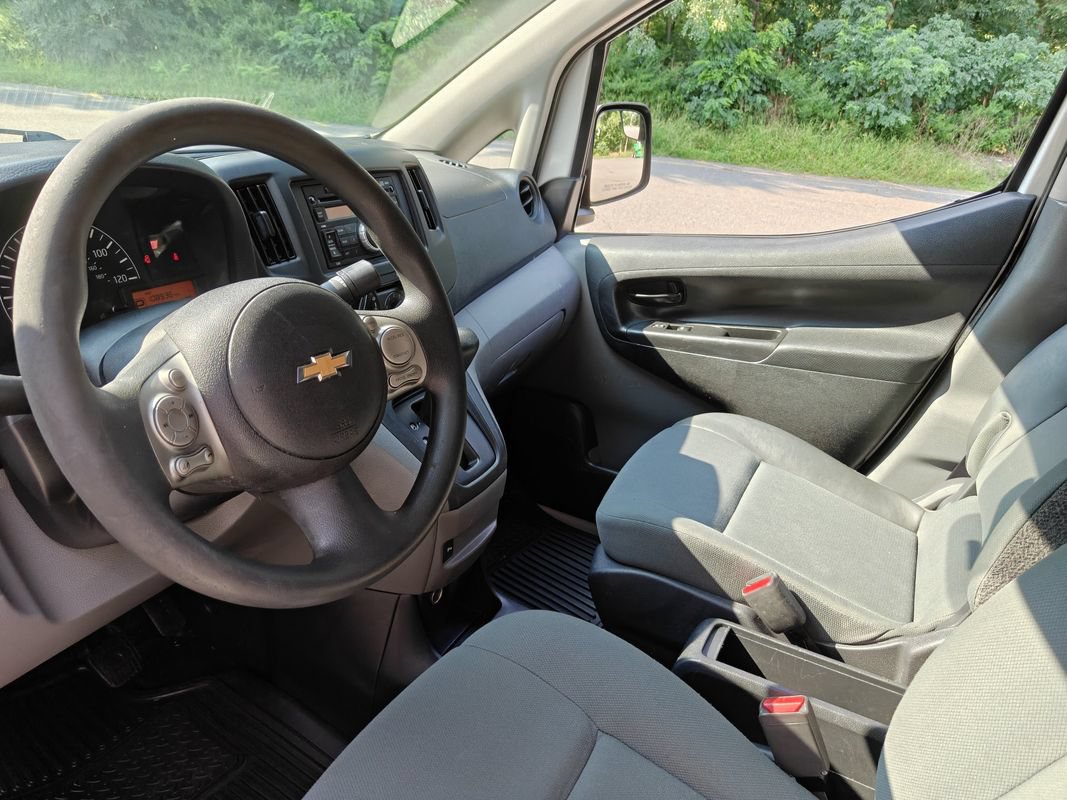 Used 2015 Chevrolet City Express LT FWD image 25