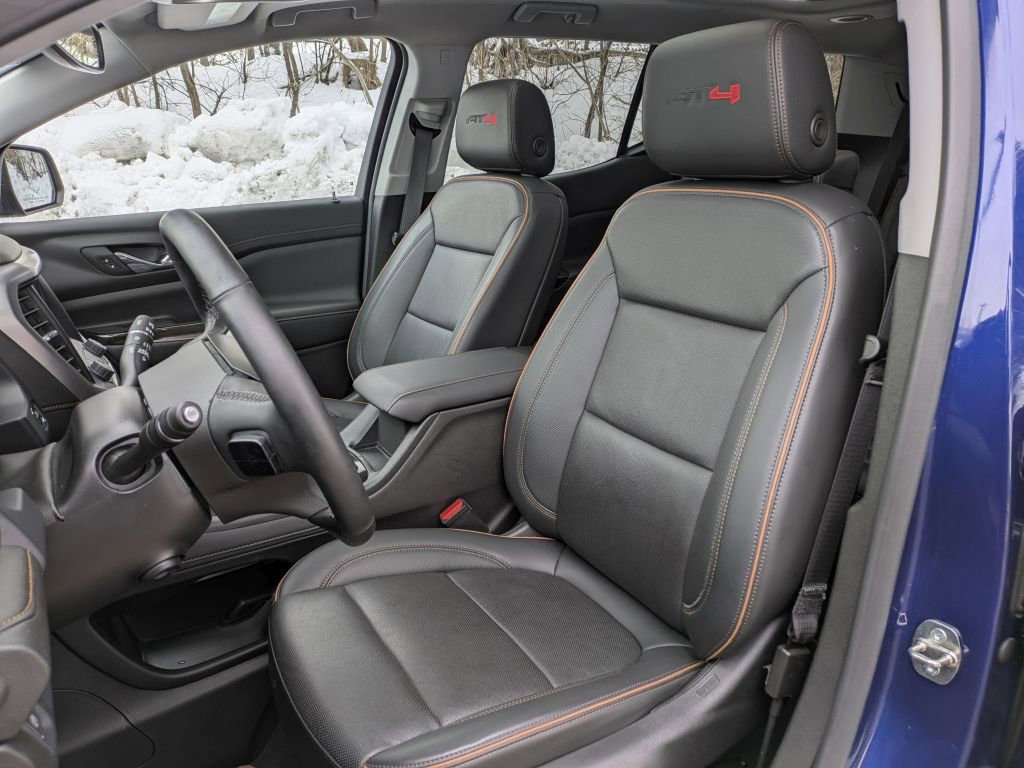 Certified 2023 GMC Acadia AT4 w/ Technology Package image 12