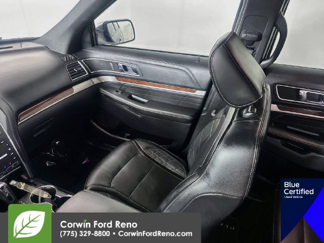 Used 2019 Ford Explorer Platinum AWD/4WD image 27