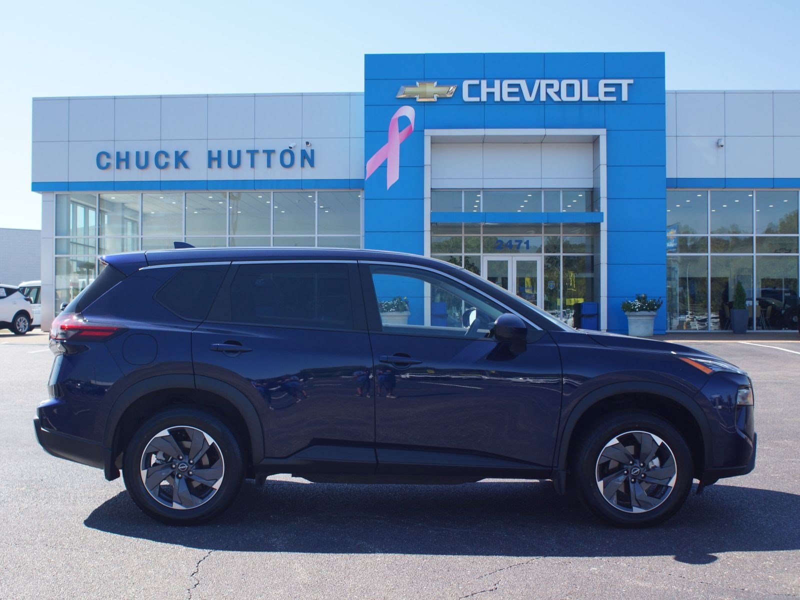 Used 2026 Nissan Rogue SV FWD image 1