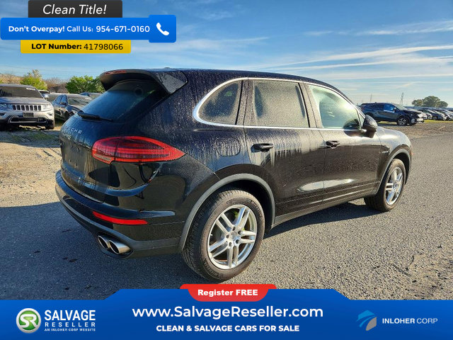 Used 2015 Porsche Cayenne S AWD/4WD image 4