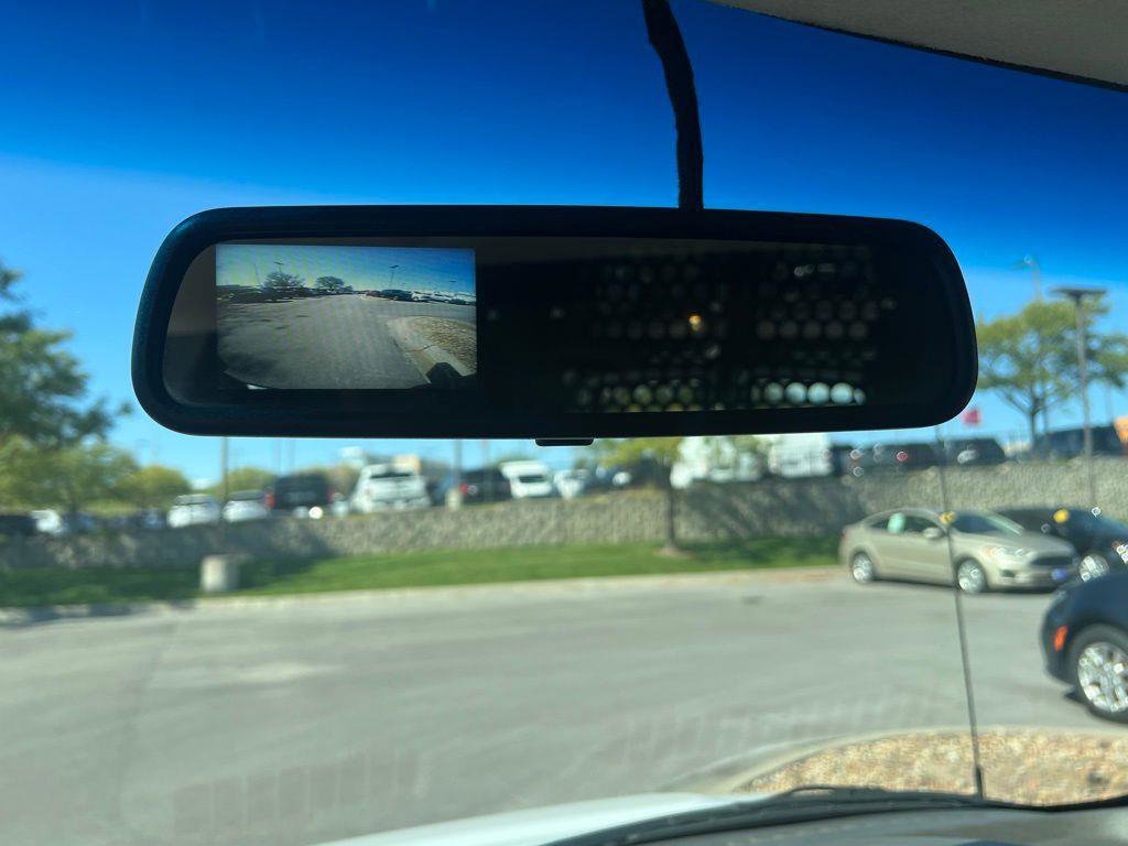 Used 2024 Chevrolet Express 2500 w/ Driver Convenience Package image 32