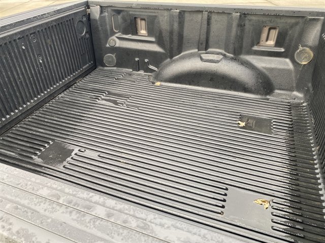 Used 2018 Ford F150 XLT w/ Equipment Group 302A Luxury image 8