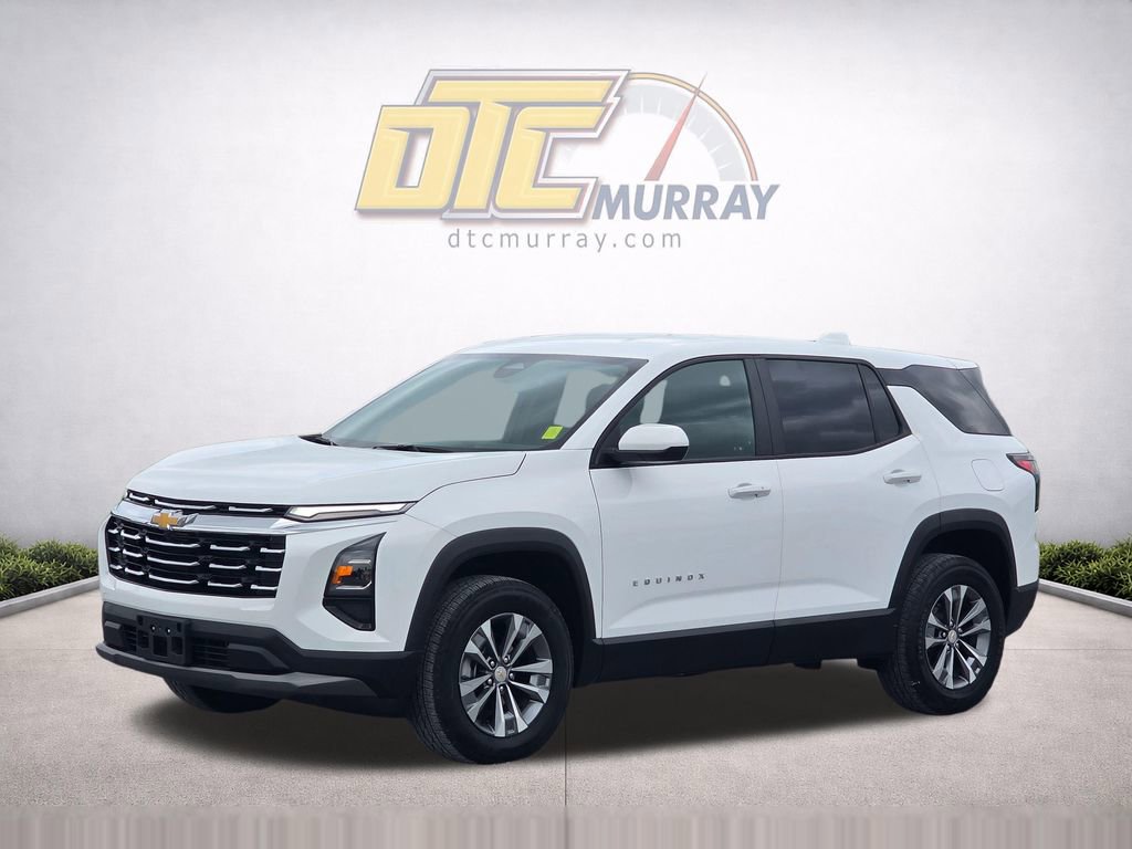 Used 2025 Chevrolet Equinox LT FWD image 2