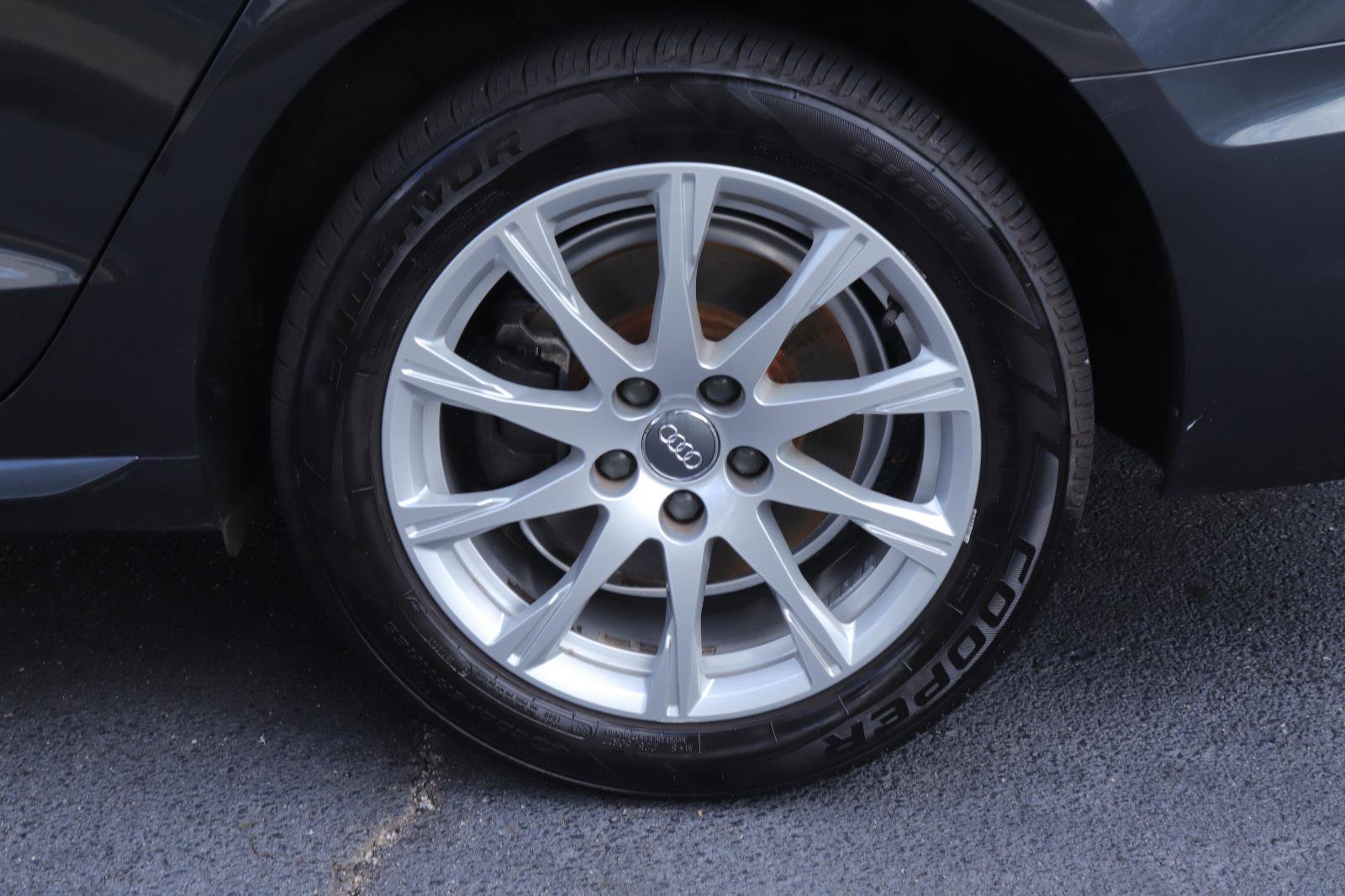 Used 2020 Audi A4 2.0T Premium w/ Convenience Package image 38