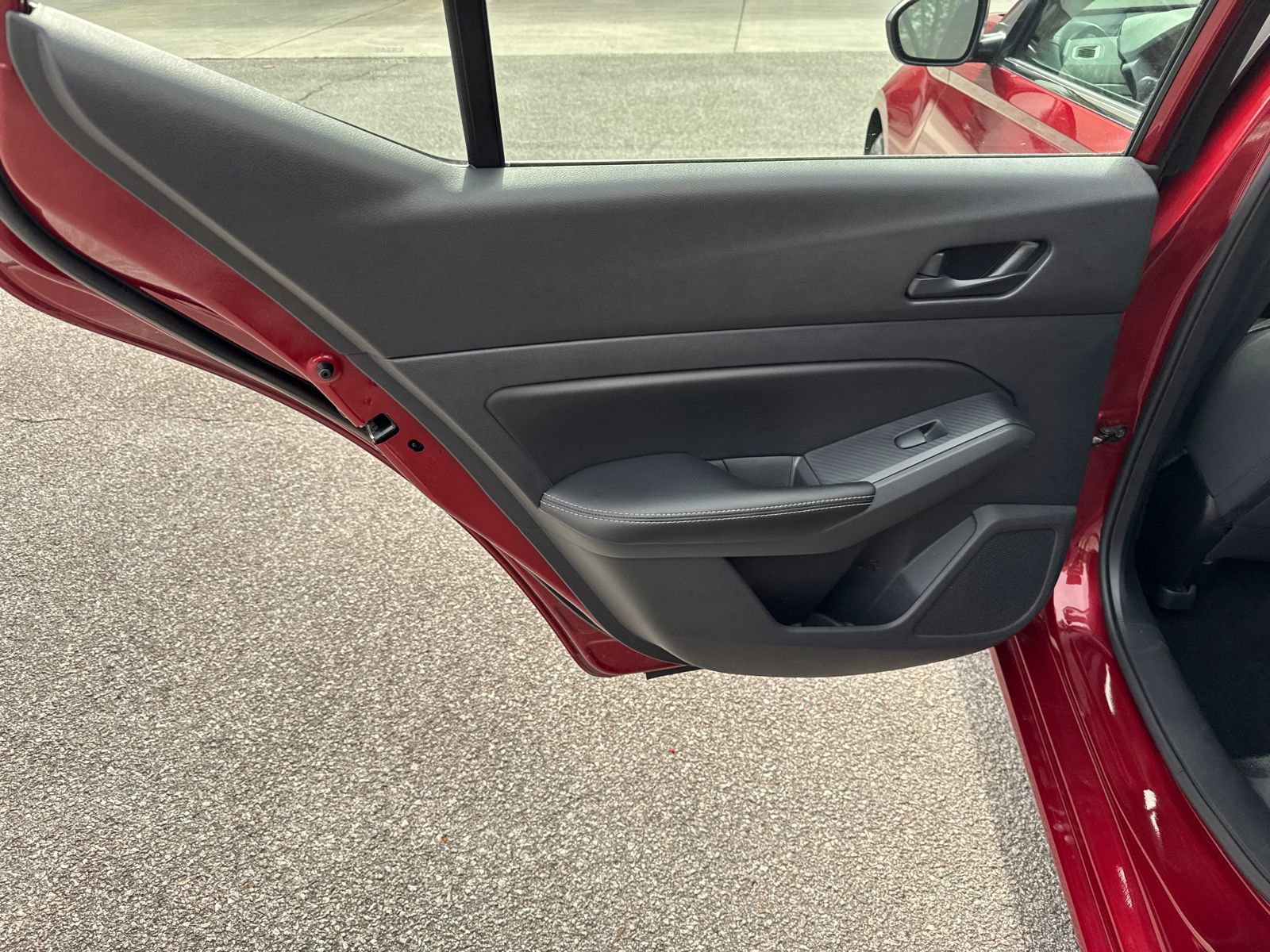 Used 2024 Nissan Altima 2.5 SV image 21