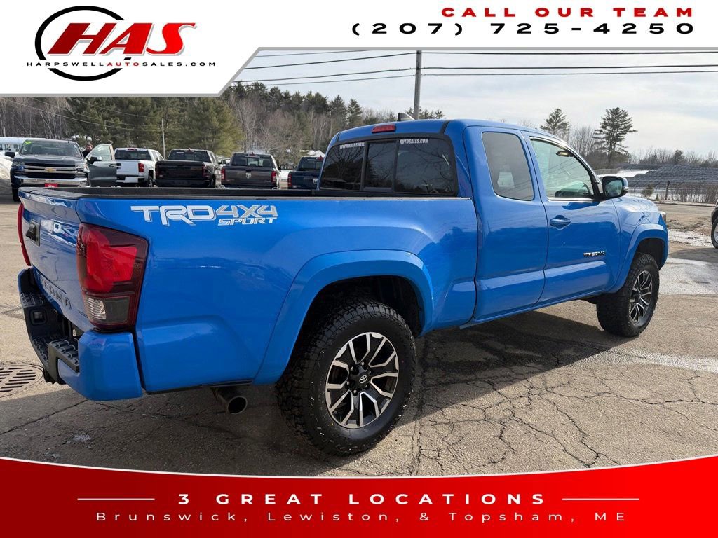 Used 2020 Toyota Tacoma TRD Sport image 6