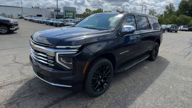 New 2026 Chevrolet Suburban Premier w/ Sun And Tow Package AWD/4WD image 6