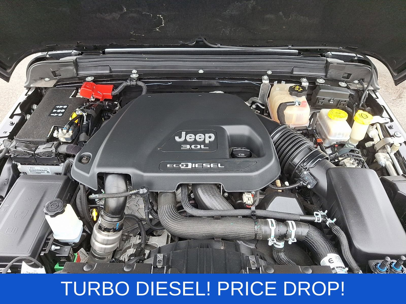 Used 2021 Jeep Wrangler Unlimited Sahara image 28