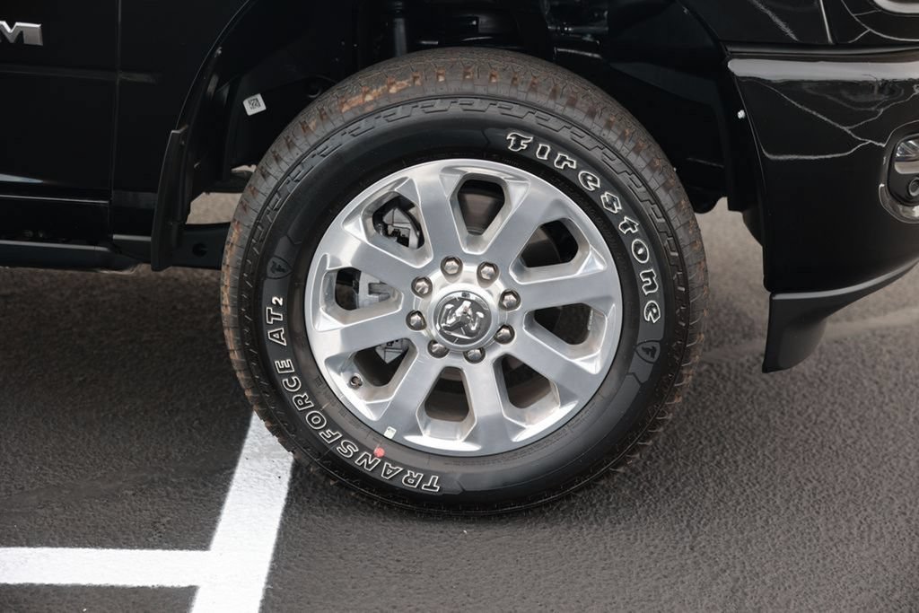 New 2026 RAM 3500 Laramie AWD/4WD image 8
