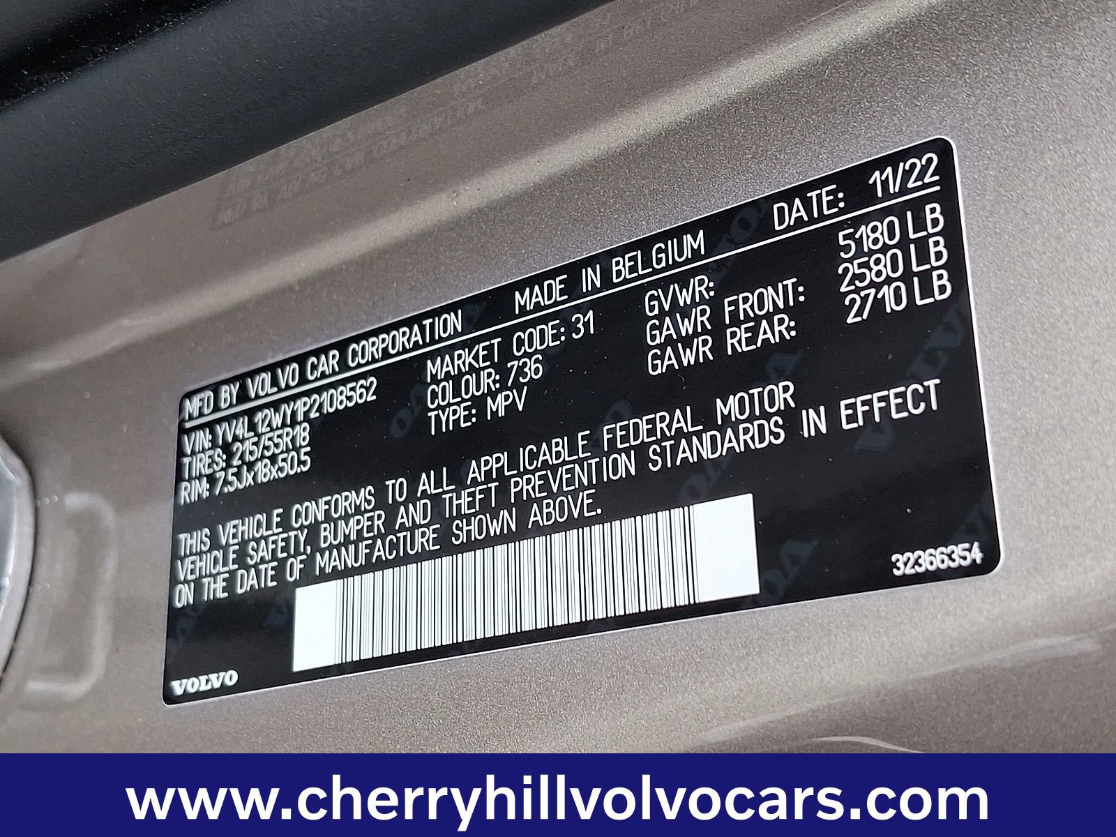 Certified 2023 Volvo V60 B5 Cross Country Plus w/ Protection Package Premier image 29