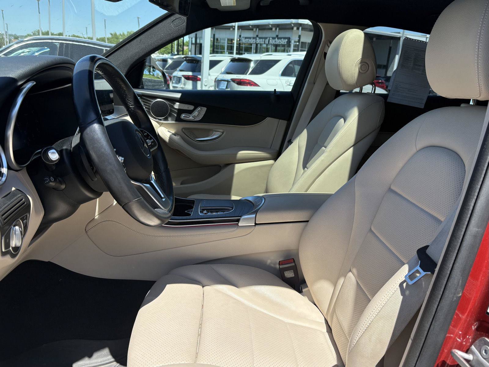 Used 2020 Mercedes-Benz GLC 300 4MATIC Coupe image 7