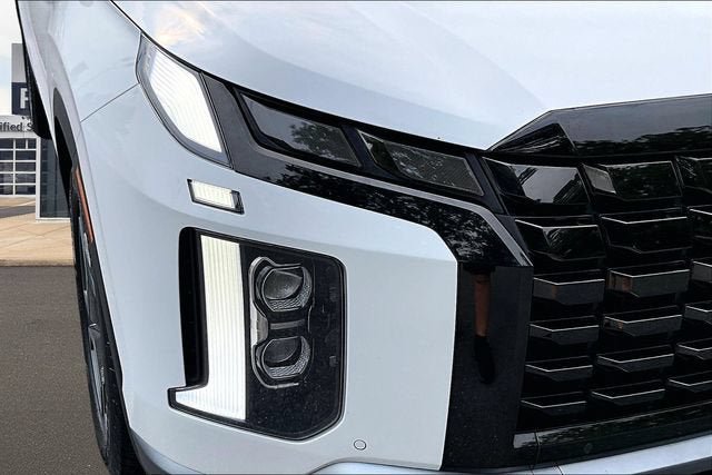 Used 2023 Hyundai Palisade Limited AWD/4WD image 29