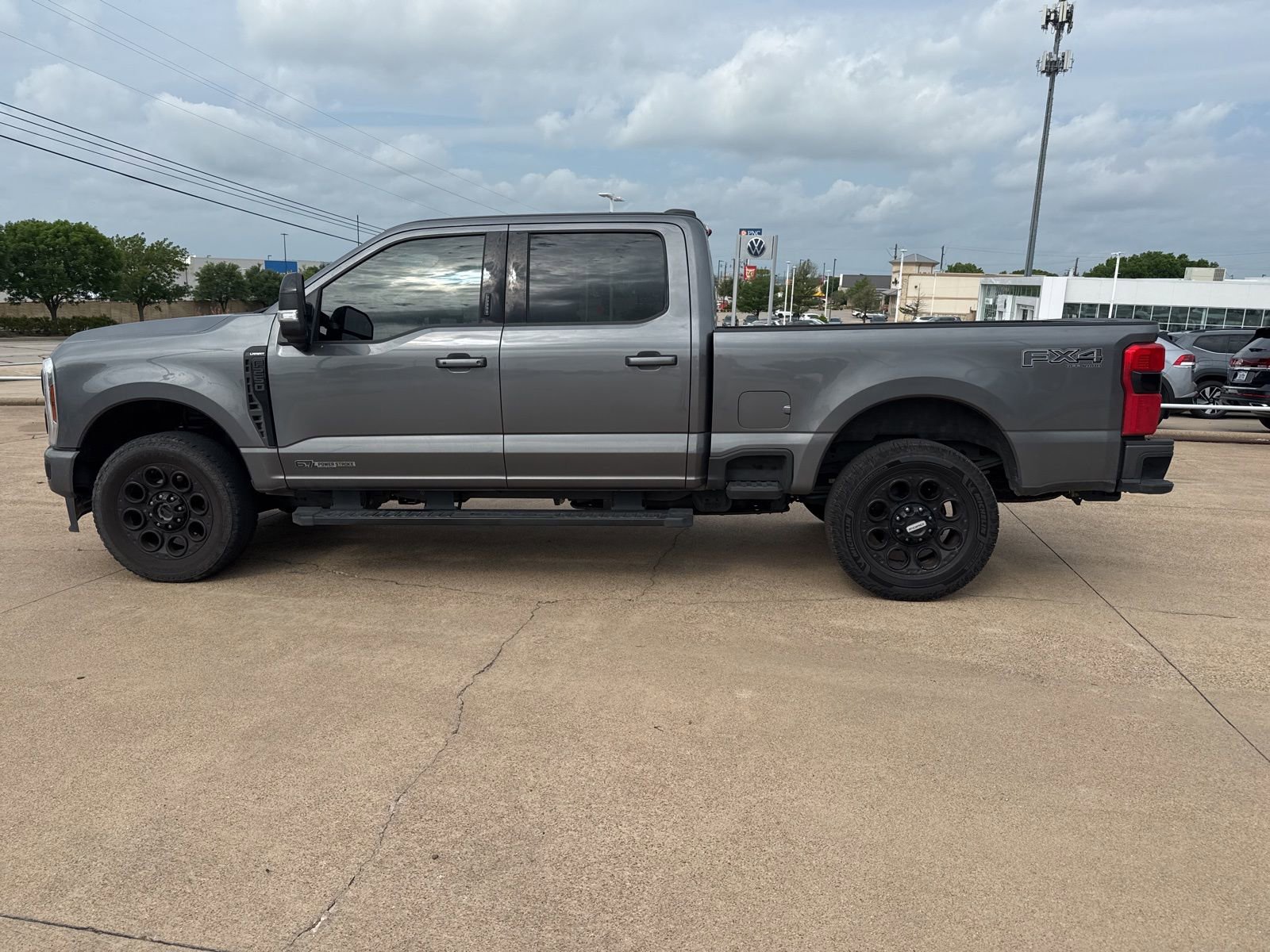 Used 2024 Ford F250 Lariat w/ Lariat Ultimate Package image 4