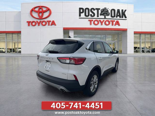 Used 2022 Ford Escape SE AWD/4WD image 6