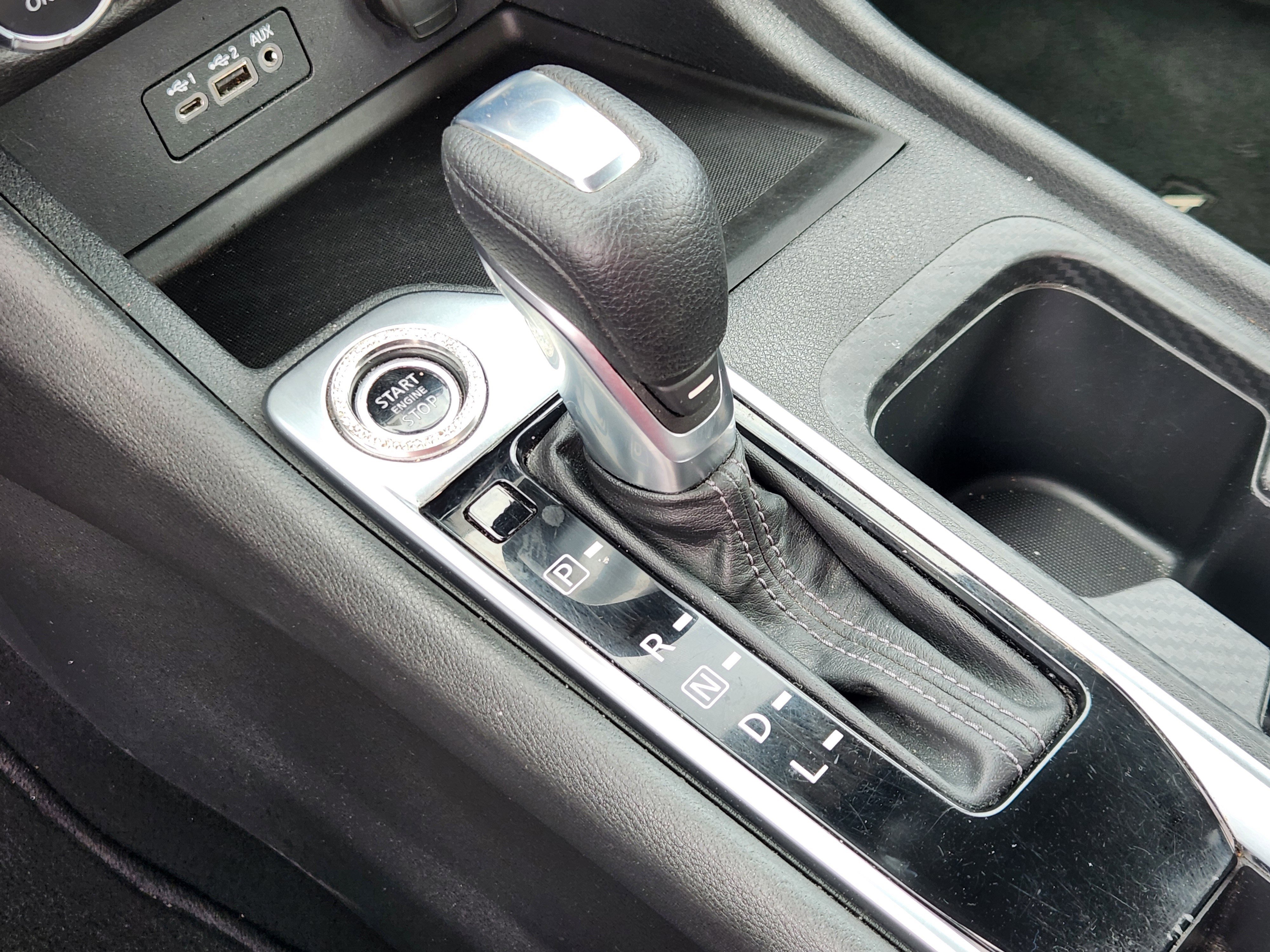 Used 2020 Nissan Sentra SV image 12