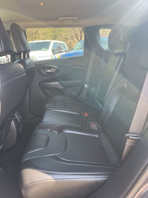 Used 2020 Jeep Cherokee Limited AWD/4WD image 51