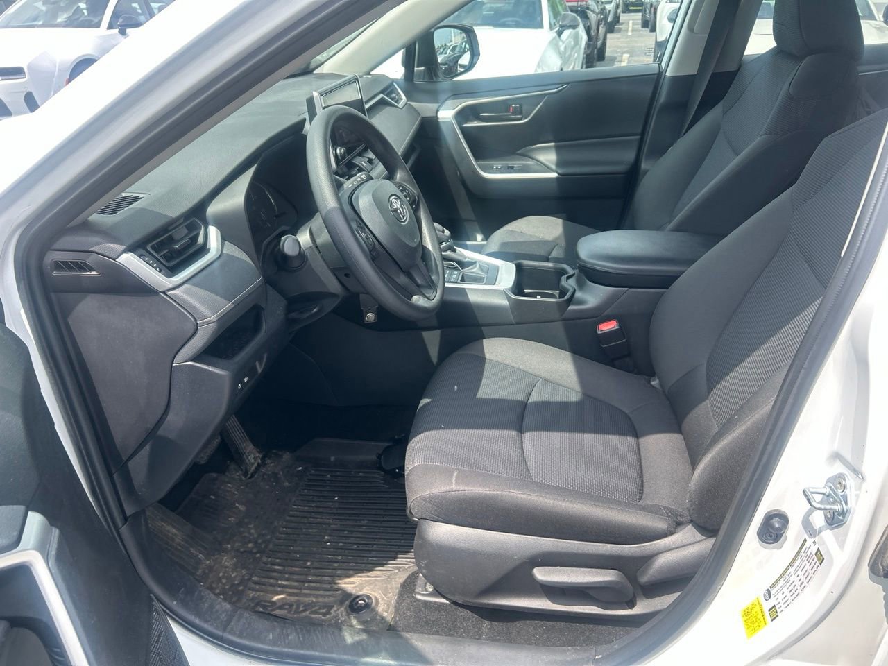 Used 2024 Toyota RAV4 LE AWD/4WD image 11