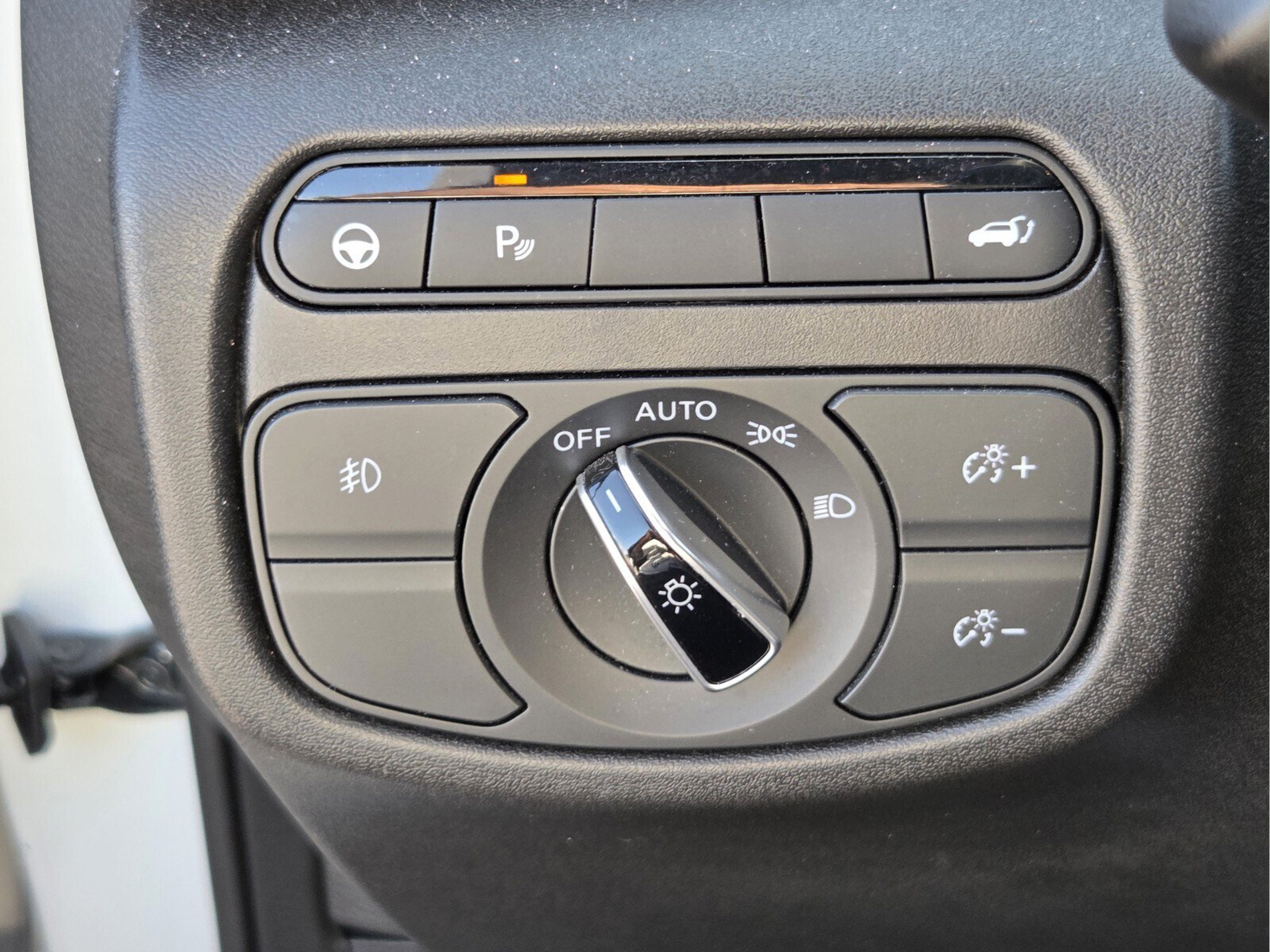 Used 2023 INFINITI QX50 Sport FWD image 24