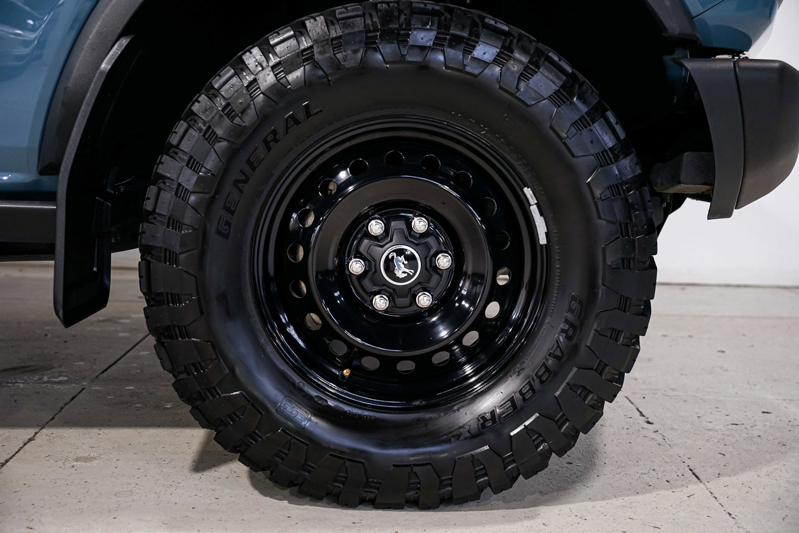 Used 2022 Ford Bronco Black Diamond image 64