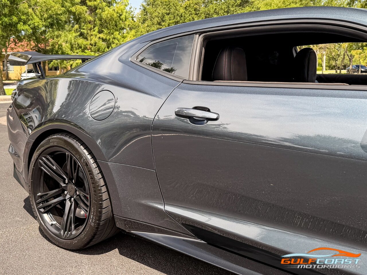 Used 2019 Chevrolet Camaro ZL1 RWD image 61