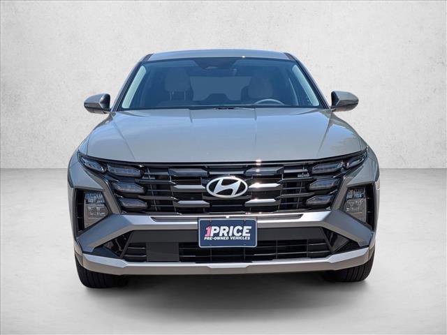Used 2026 Hyundai Tucson SE FWD image 2