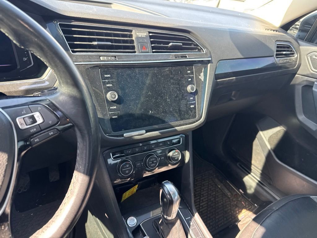 Used 2019 Volkswagen Tiguan SEL Premium w/ 3rd Row Seat Package AWD/4WD image 48