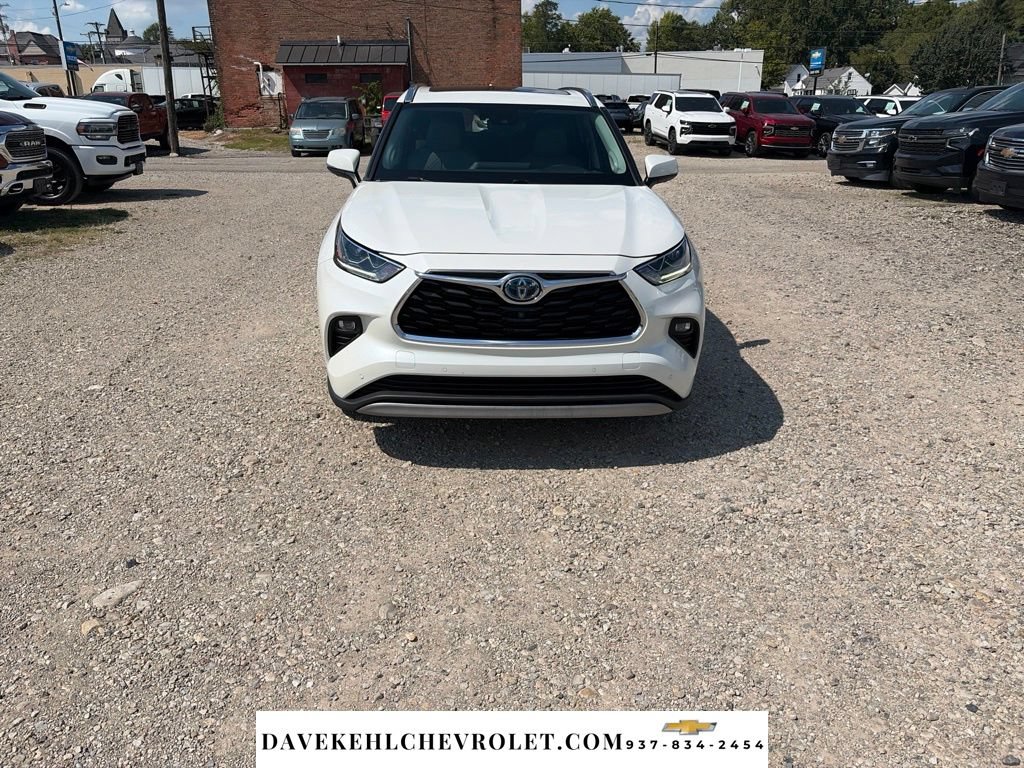 Used 2021 Toyota Highlander Platinum AWD/4WD image 8