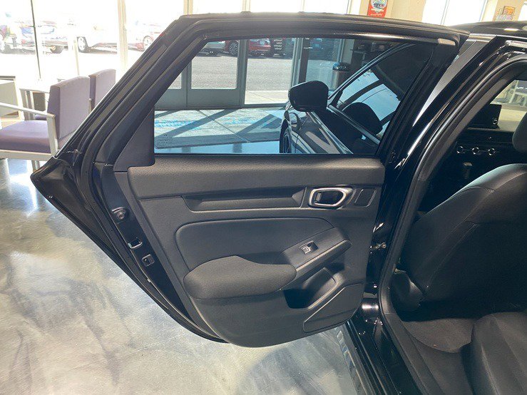 Used 2025 Honda Civic Sport image 15