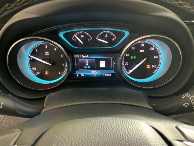 Used 2018 Buick Envision Essence image 23