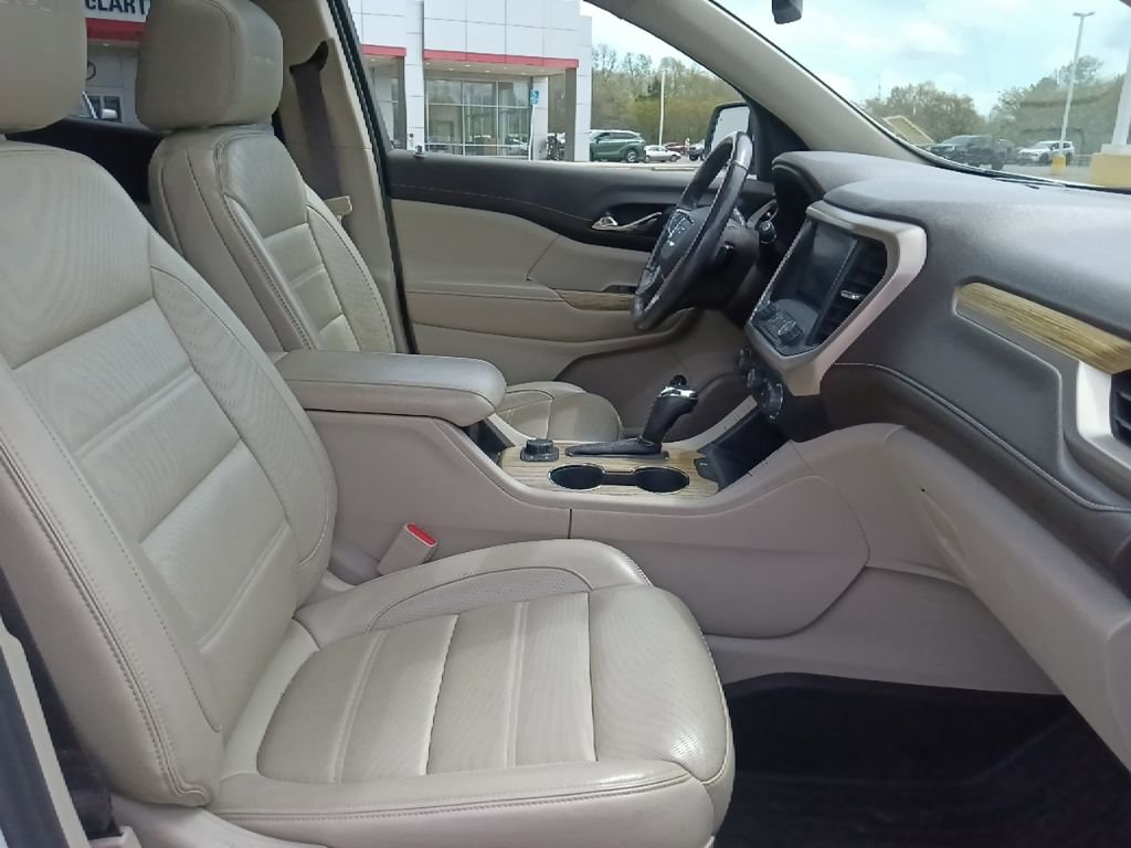 Used 2019 GMC Acadia Denali w/ Technology Package image 38