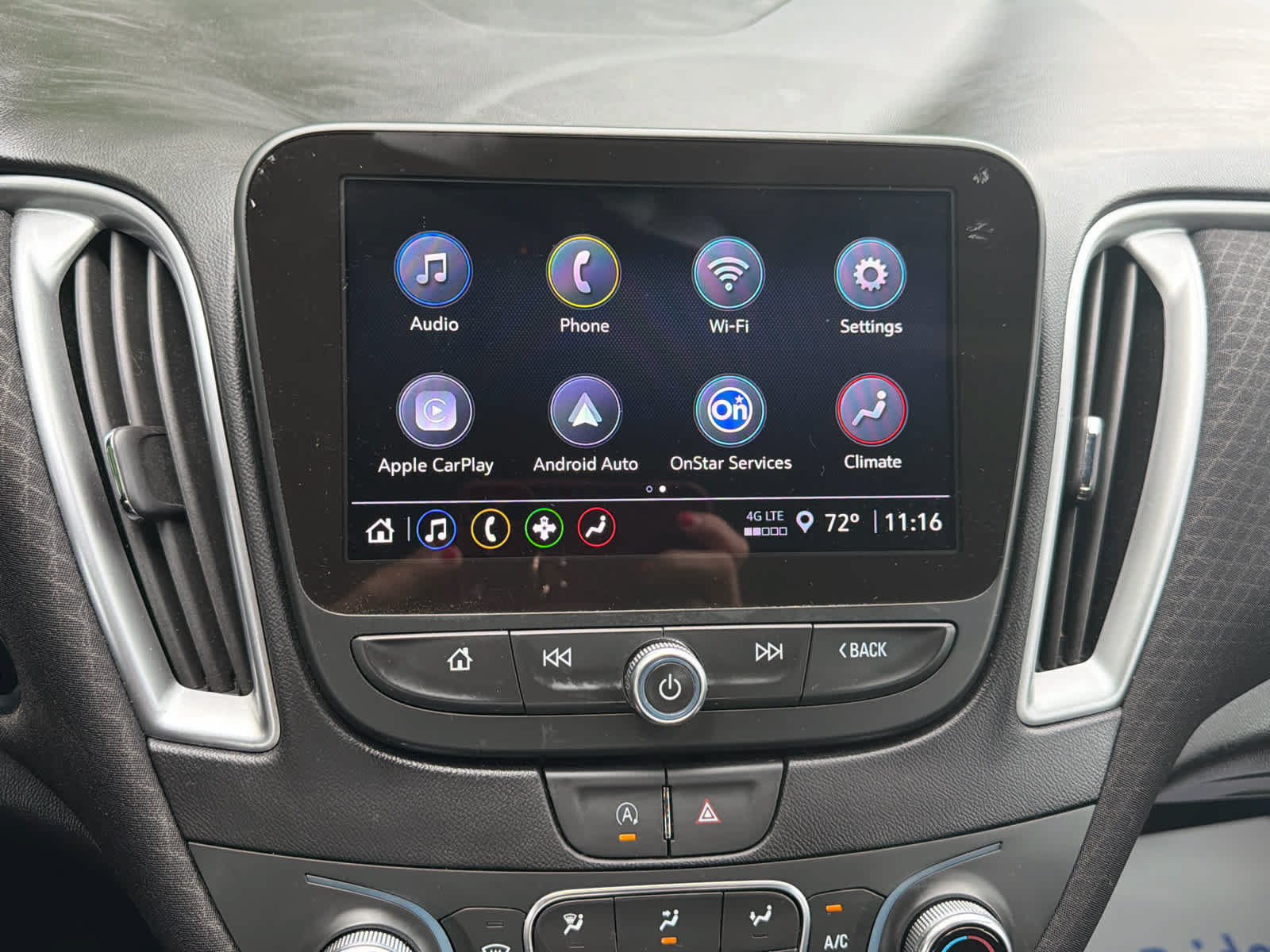 Used 2025 Chevrolet Malibu LT FWD image 21