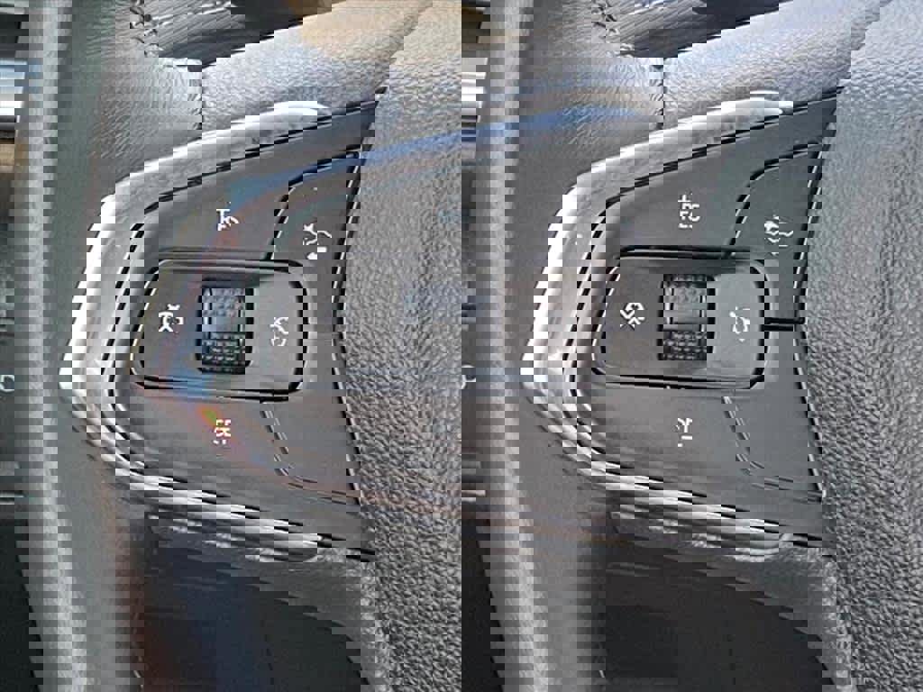 Used 2021 Chevrolet TrailBlazer ACTIV w/ Sun and Liftgate Package image 7