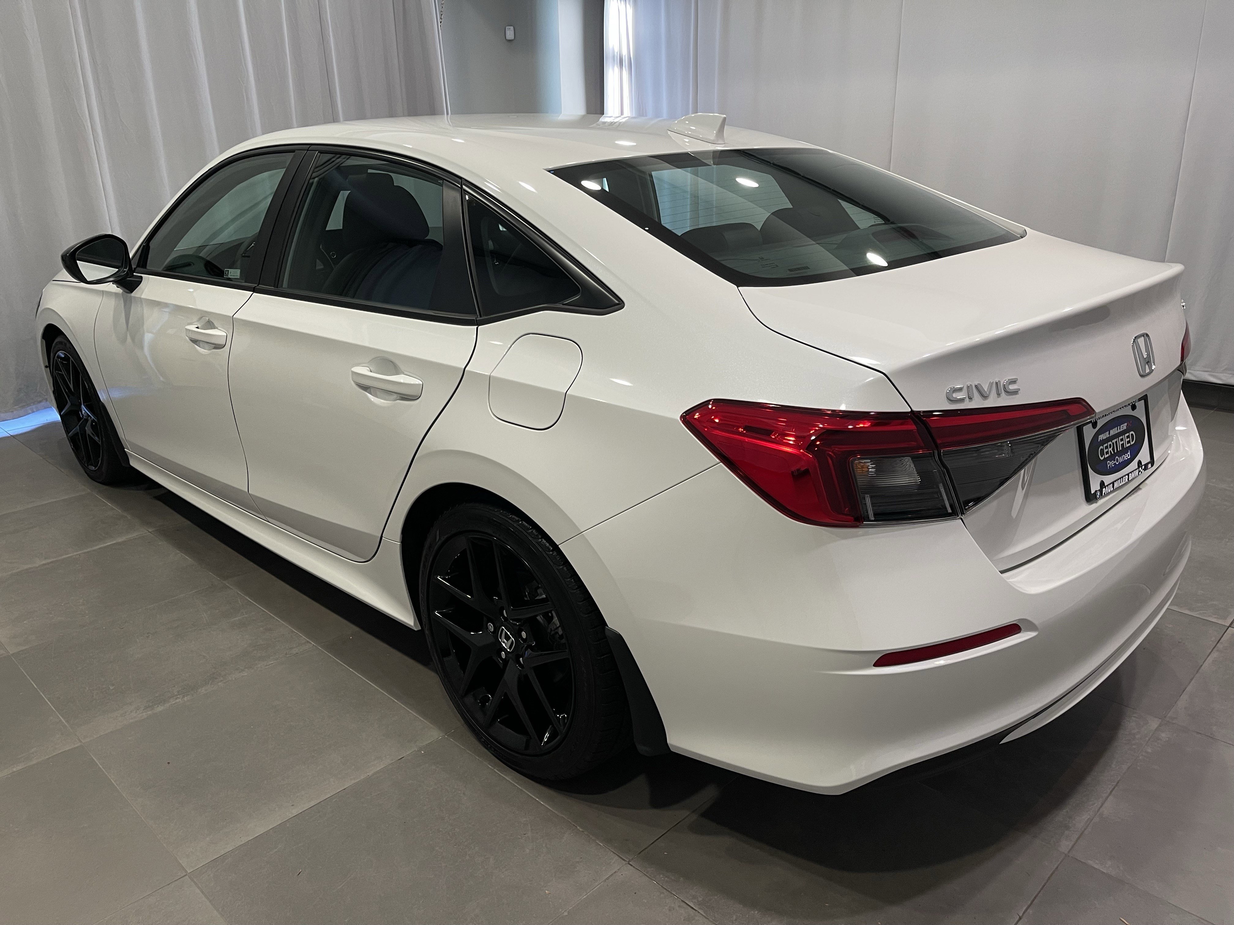 Used 2022 Honda Civic Sport image 4