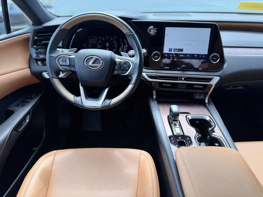 Used 2023 Lexus RX 350 Premium w/ Accessory Package AWD/4WD image 20