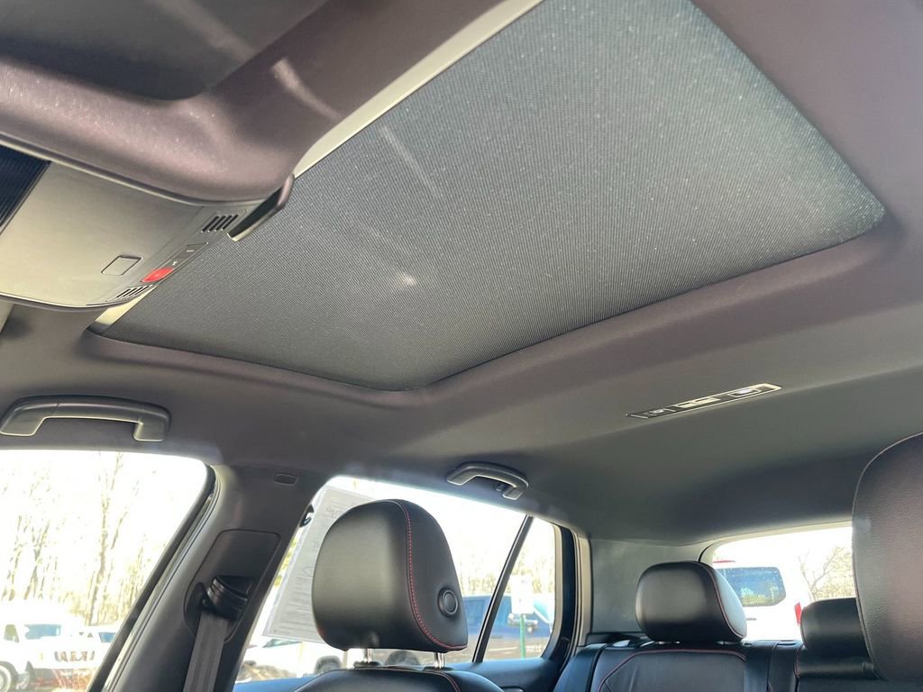 Used 2021 Volkswagen GTI SE image 24